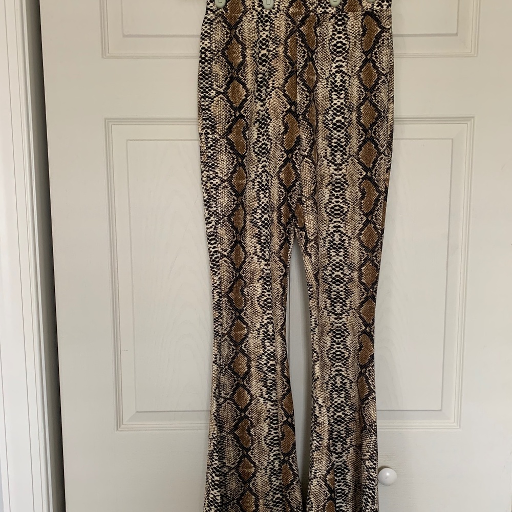 NWT Princess Polly Snakeskin Flare Pants